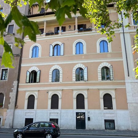 3Bdr Apartment In The Heart Of Roma Exterior foto